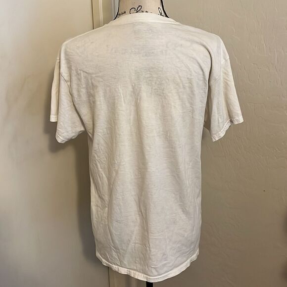 Motley Crue Every Mother’s Nightmare Tour White Graphic Shirt - Picture 3 of 10